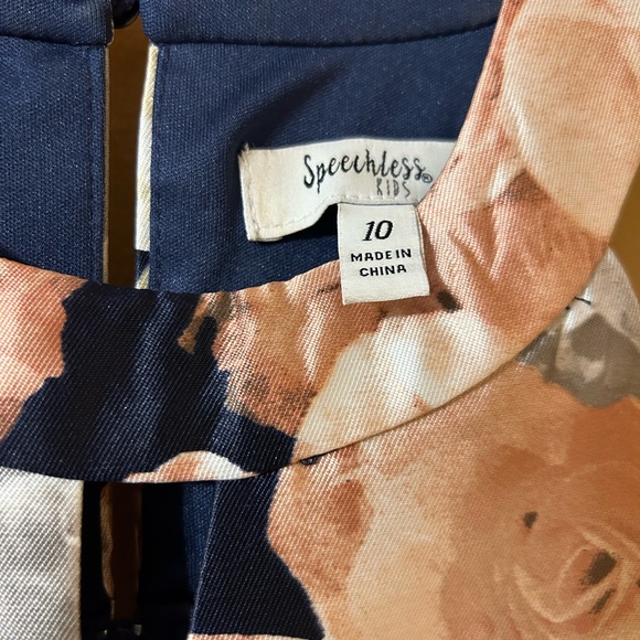 Flowered hi-low dress - Picture 7 of 8